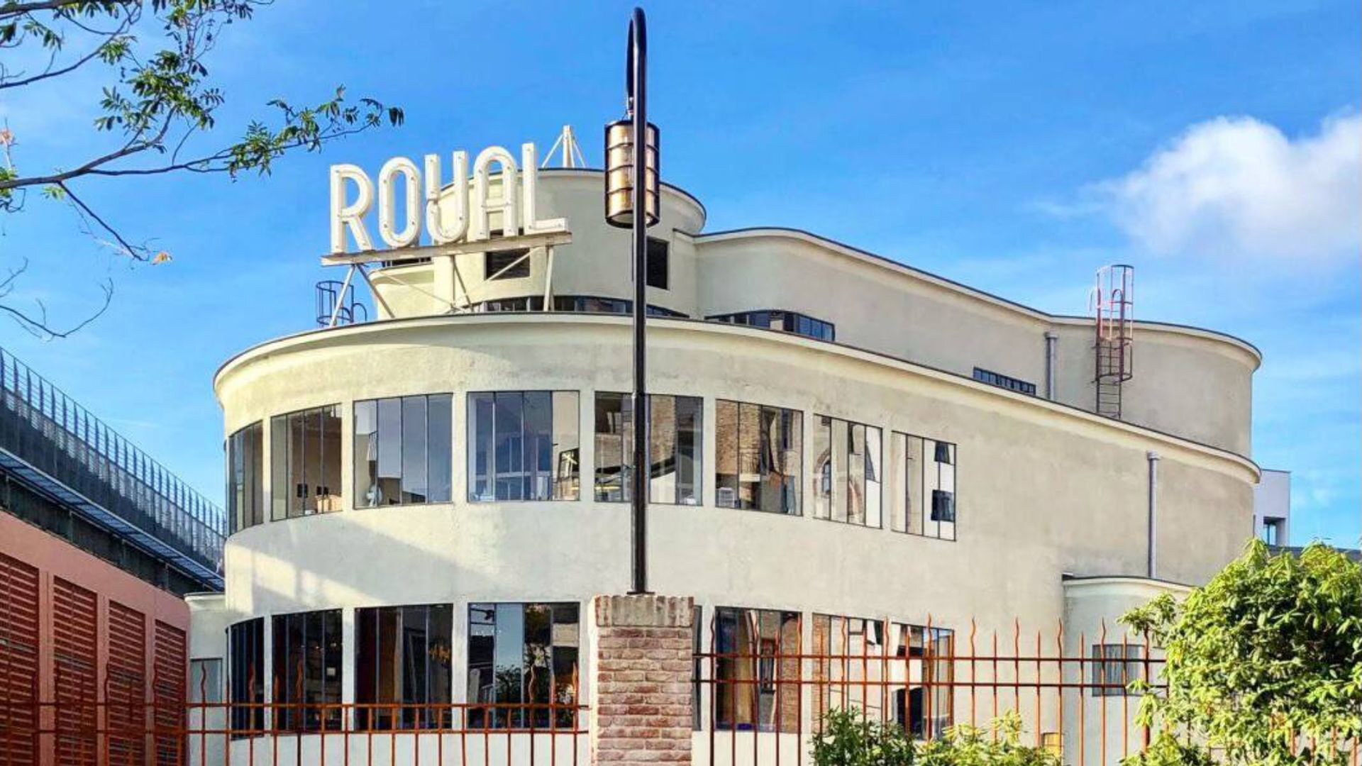 Podium Royal met Raymond Clement