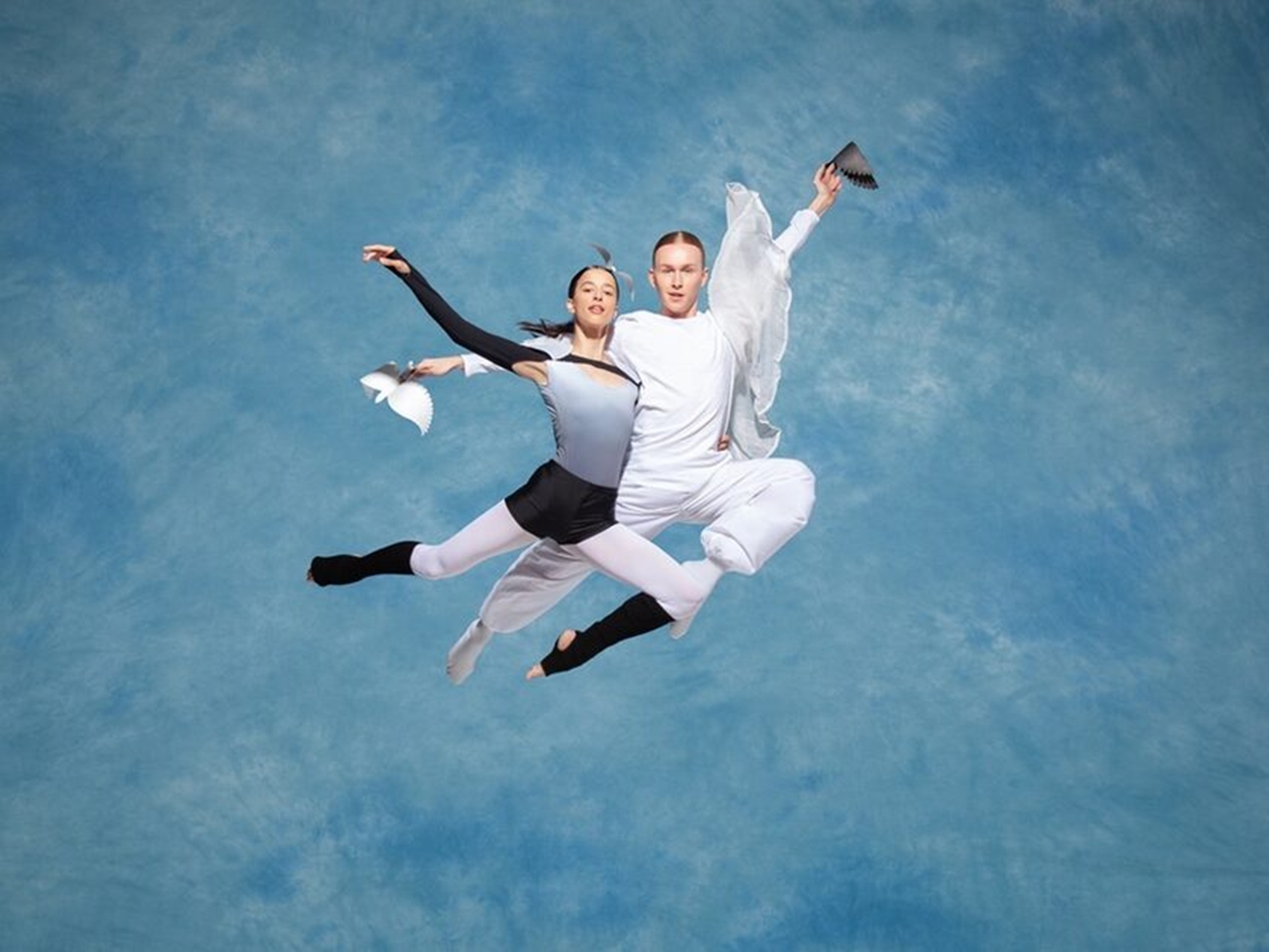 SKYDIVER – Xenia Aidonopoulou (GR)